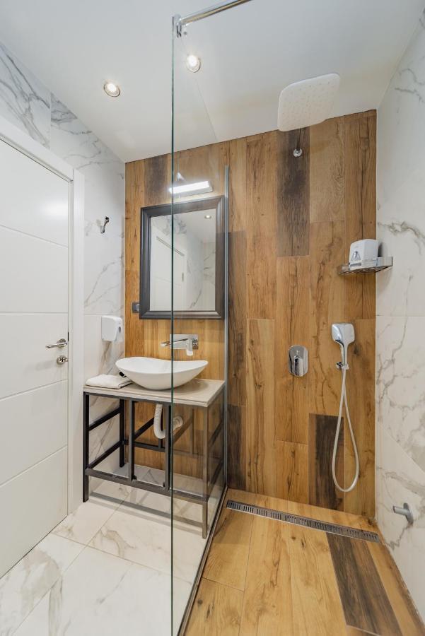 Hotel City Code Vizura Garni Renew Belgrado Exterior foto